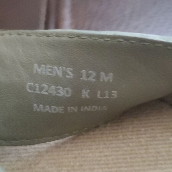 COLE HAAN Flip Flops - Size 12 - Picture 7 of 9